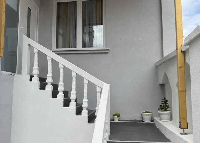 Matea アパート ピロト